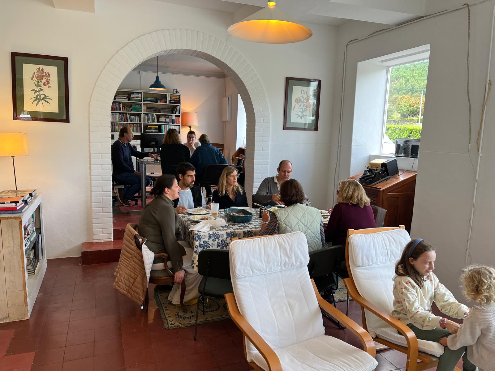 More than a coworking: Avenida CoLab as a multi-purpose space in a Portuguese mountain village 